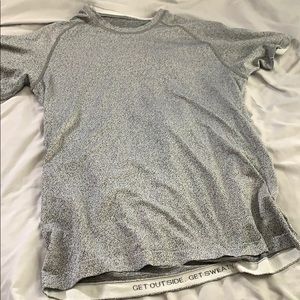 Lululemon tee